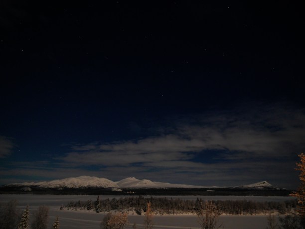 P1240705b Marsfjället i månsken